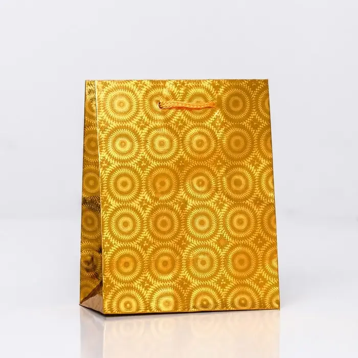 Пакет подарочный, фольгированный, &laquo;Золото&raquo; 14&times;11&times;5 см.
