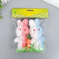 Пасхальный декор &laquo;Зайчата в посыпке с морковкой и травкой&raquo;, набор: розовый, голубой, 12 см, настольная фигурка