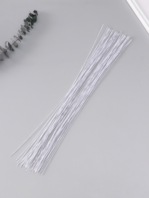 Проволока для изготовления искусственных цветов "Белая" длина 40 см сечение 0,07 см набор 50 шт   10