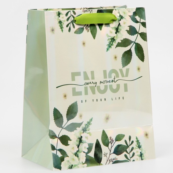 Пакет подарочный ламинированный, упаковка, &laquo;Наслаждайся моментом&raquo;, радужная голография, MS 18 х 23 х 10 см