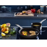 Сковорода Excellence 28 см с антипригарным покрытием