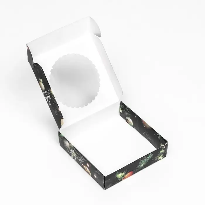 Подарочная коробка сборная с окном &laquo;Счастливого Рождества&raquo;, 11.5&times;11.5&times;3 см