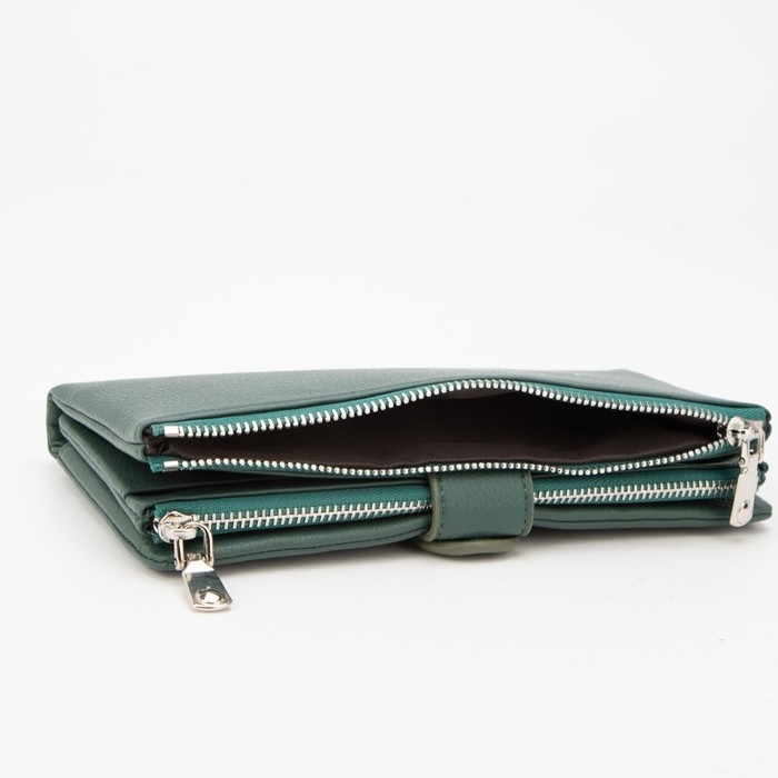 Кошелёк женский на магните, цвет зелёный