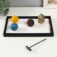 Сад камней Дзен "Три шара с рисунками" песок 29,5х20х5,5 см Сад камней Дзен "Три шара с рисунками" песок 29,5х20х5,5 см