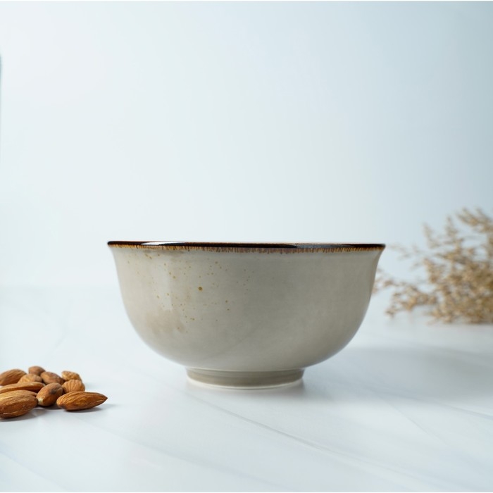 Салатник фарфоровый Magistro &laquo;Церера&raquo;, 650 мл, 15&times;7,5 см, цвет коричневый