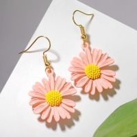 Серьги металл &laquo;Яркость&raquo; ромашки, цвет жёлто-розовый