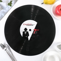Салфетка сервировочная на стол Доляна &laquo;Виниловая пластинка&raquo;, d=38 см, цвет чёрный