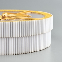 Коробка подарочная &laquo;Роскошный бант&raquo;, 18 х 18 х 5 см