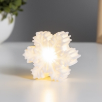 Ночник "Снежинка" 2Вт LED LR44 белый 6,6х6,6х4см Ночник "Снежинка" 2Вт LED LR44 белый 6,6х6,6х4см