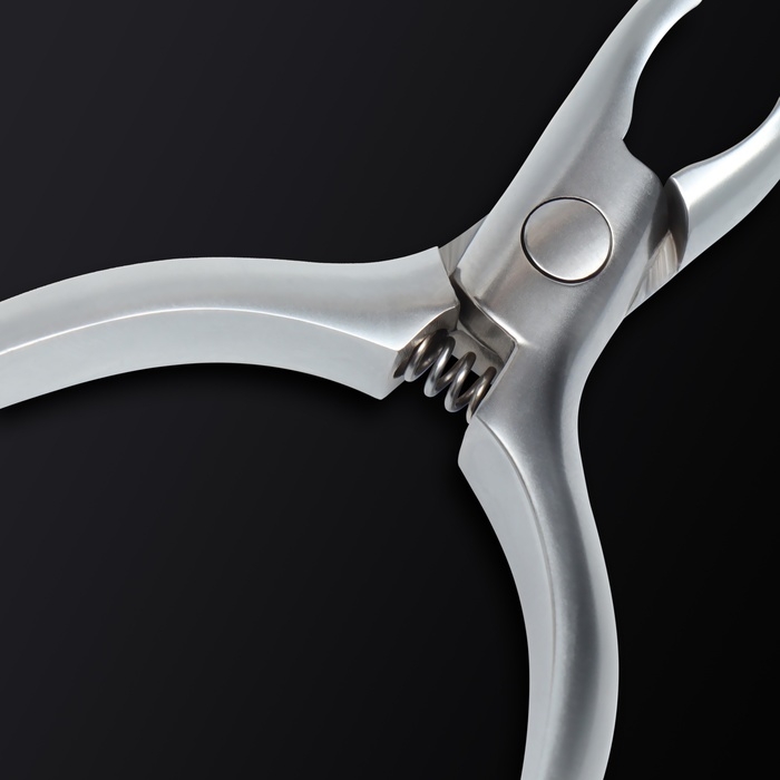 Кусачки маникюрные для кутикулы &laquo;Premium satin&raquo;, скрытая пружина, матовые, 10,3 см, длина лезвия - 4 мм, цвет серебристый