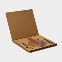 Набор для подачи сыра Magistro Shape, 2 ножа, доска, акация