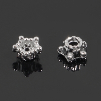 Шапочки для бусин &laquo;Звездочки&raquo; (набор 30 шт.) 0,5&times;0,5&times;0,2 см, цвет серебро