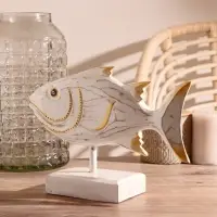 Сувенир на подставке &laquo;Рыба белая&raquo;, 30&times;8&times;22 см, дерево