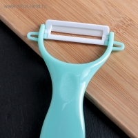 Набор кухонных принадлежностей &laquo;Клауд&raquo;, 3 предмета: 2 ножа, овощечистка из керамики, цвет голубой