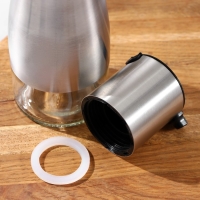 Бутылка стеклянная для соусов и масла &laquo;Стиль&raquo;, 250 мл, h=18,5 см, цвет крышки чёрный