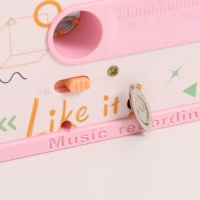 Сувенир музыкальный механический "Аудиокассета. Розовый стиль" 17х11х5 см