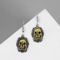 Серьги &laquo;Черепа&raquo;, цвет золотистый в чернёном серебре