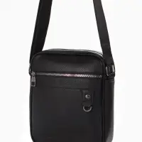 Сумка мужская, 21*7*25 см, отд на молнии, 2 н/карман, длин рег.ремень, черный