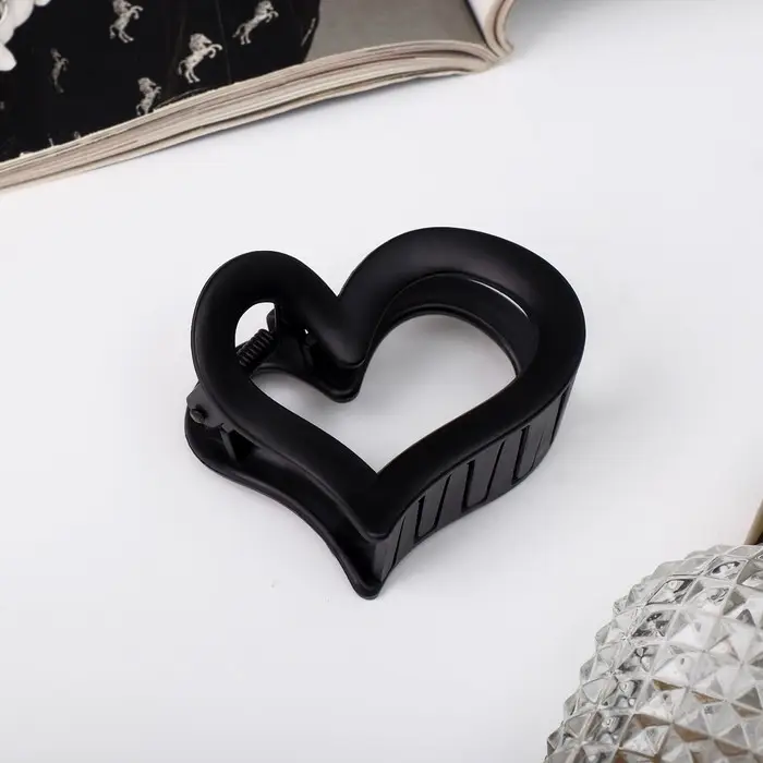 Крабик для волос &laquo;Сердце&raquo;, 6.5 см, чёрный, МИКС