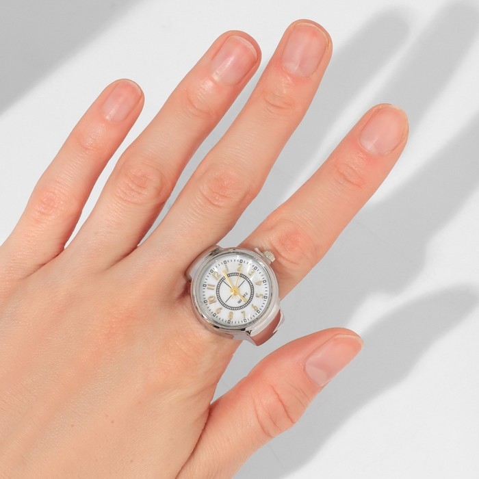 Кольцо «Время» часы круг, цвет серебряно-золотой Кольцо «Время» часы круг, цвет серебряно-золотой