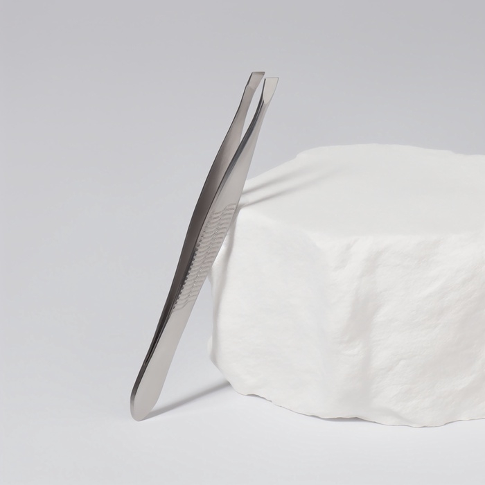 Пинцет скошенный, узкий, 9 см, цвет серебристый Пинцет скошенный, узкий, 9 см, цвет серебристый