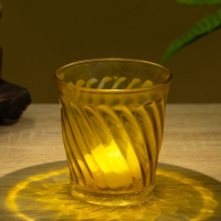 Подсвечник для чайной свечи 8х8х8,5 см Подсвечник для чайной свечи 8х8х8,5 см