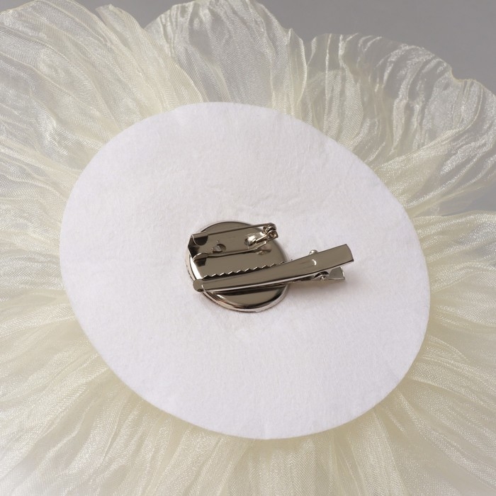 Брошь текстильная &laquo;Цветок&raquo; объемный, невесомый, цвет белый