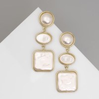 Серьги с жемчугом «Гавань» сознание, геометрия, цвет золото Серьги с жемчугом «Гавань» сознание, геометрия, цвет золото