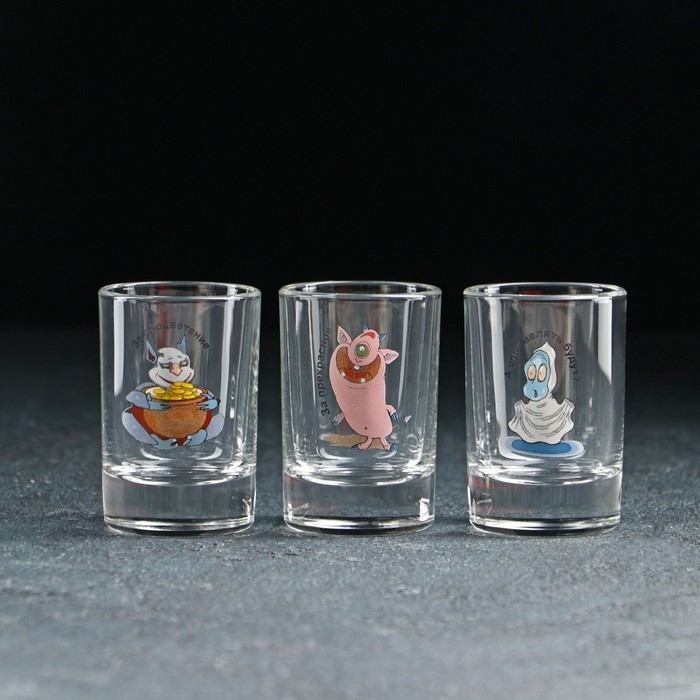 Набор &laquo;Приколы&raquo;, 7 предметов: 6 стопок 50 мл, пепельница