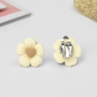 Клипсы детские &laquo;Выбражулька&raquo; цветок с сердечком, цвет бежево-коричневый