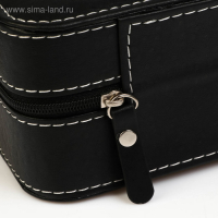 Шкатулка кожзам под часы 6 отделений "Чёрная с белой строчкой" на молнии 7,5х11х33 см Шкатулка кожзам под часы 6 отделений "Чёрная с белой строчкой" на молнии 7,5х11х33 см