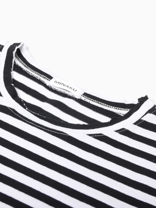 Лонгслив женский MINAKU: One Most Brand, широкая полоска, ONESIZE