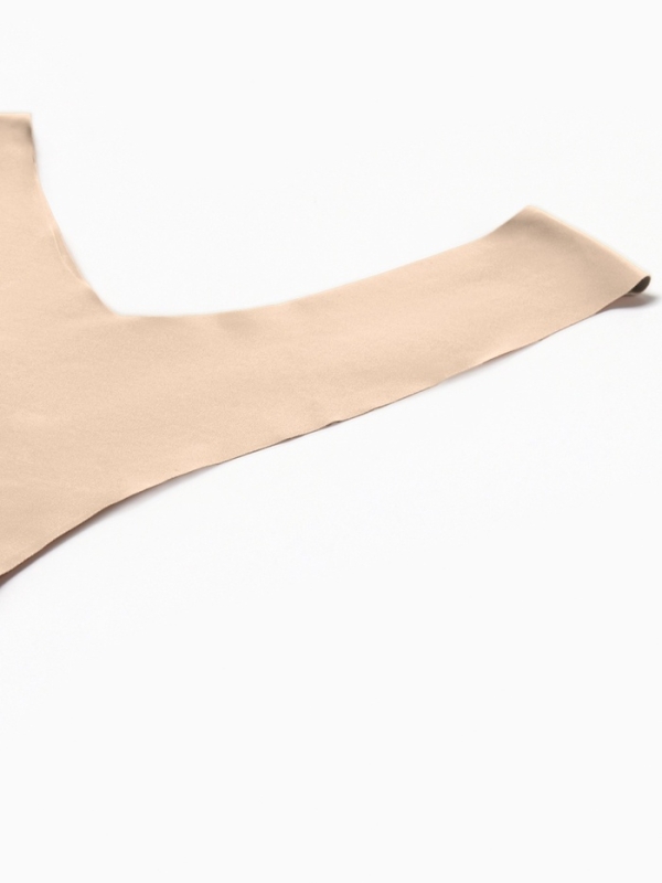 Трусы бесшовные стринги KAFTAN, цв. св.беж, р-р 48-50