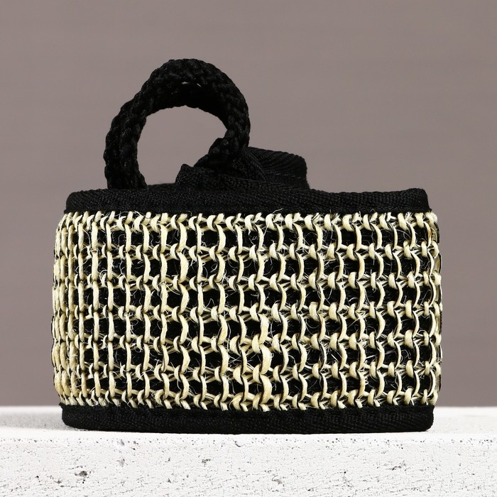 Подарочный набор косметики &laquo;Крутой мужик&raquo;, гель для душа во флаконе канистры 300 мл и мочалка для тела, аромат древесный с пряными нотами, HARD LINE