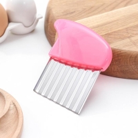 Нож для фигурной резки «Пронто», 11×10 см, цвет МИКС Нож для фигурной резки «Пронто», 11×10 см, цвет МИКС