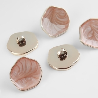 Набор пуговиц на ножке, d = 21,5 мм, 5 шт, цвет бежевый/золотой Набор пуговиц на ножке, d = 21,5 мм, 5 шт, цвет бежевый/золотой