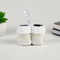 Подвеска &laquo;Сапожки&raquo;, с бомбошками