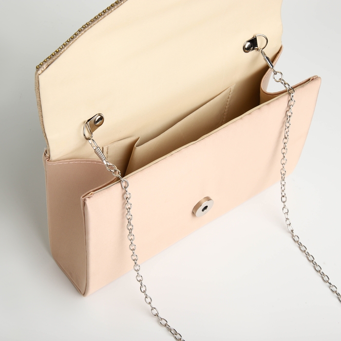 Сумка-клатч на магните, цвет бежевый Сумка-клатч на магните, цвет бежевый
