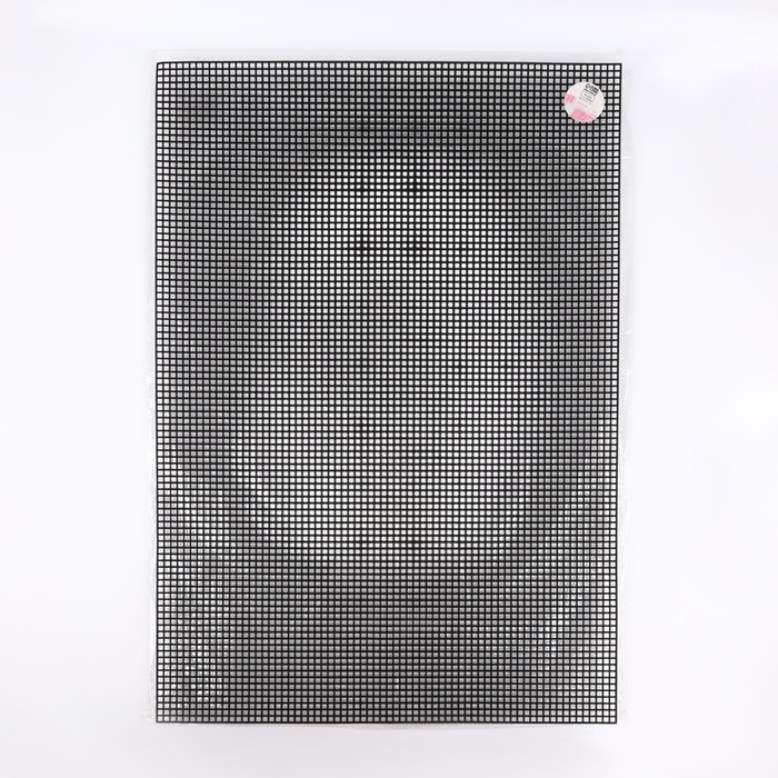 Канва для вышивания №5, пластиковая, 60 &times; 42 см, цвет чёрный