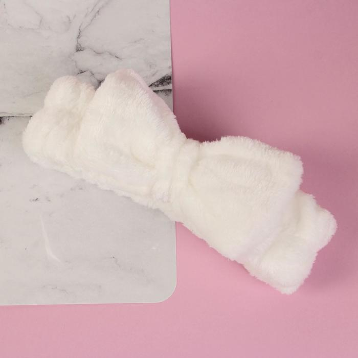 Набор: свеча, мыльные лепестки и повязка на голову &laquo;С 8 марта!&raquo;, аромат ваниль