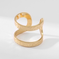 Кольцо металл «Тренд» три полосы, кратеры, цвет золото, безразмерное Кольцо металл «Тренд» три полосы, кратеры, цвет золото, безразмерное