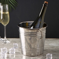 Ведро для льда из нержавеющей стали «Классик», 2,7 л, 18×17 см Ведро для льда из нержавеющей стали «Классик», 2,7 л, 18×17 см