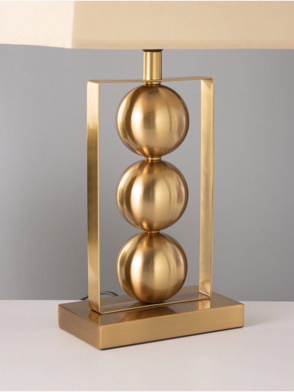 Настольная лампа "Оливер" Е27 40Вт латунь 33х22х53 см