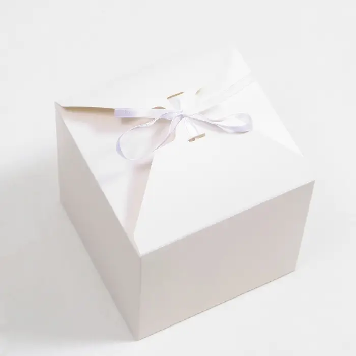 Коробка складная белая, 14&times;14&times;14 см