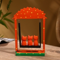 Сувенир интерьерный "Кошки на качелях" дерево 19х24 см