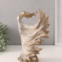 Сувенир полистоун "Свобода. Девушка в летящем платье" бежевый 21х14х30,5 см