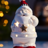 Светодиодная фигура "Дед мороз в свитере" 13.8х6х7, 1 LED, LR44x3(в компл.), Т/БЕЛЫЙ