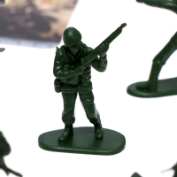 Игровой набор с карточками &laquo;Линия обороны&raquo;, 30 солдатиков и 1 танк