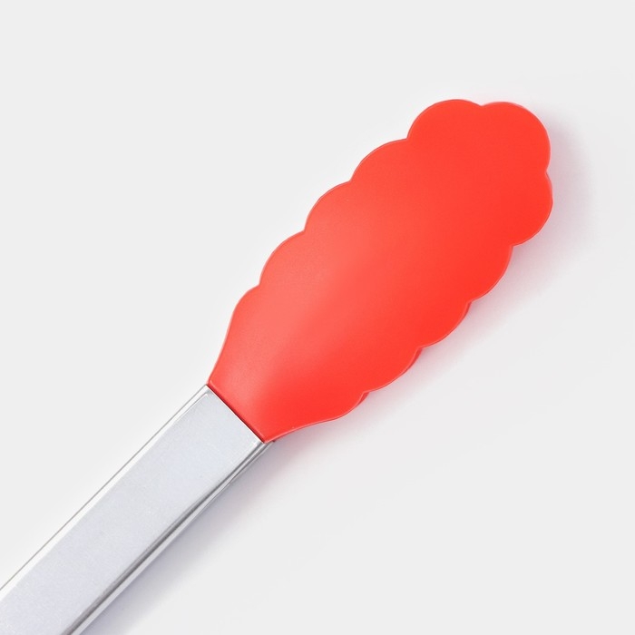 Щипцы кухонные Доляна &laquo;Лист&raquo;, 35&times;3,5 см, цвет красный