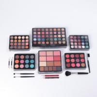 Набор профессиональной косметики"Miss Young" №16 Набор профессиональной косметики"Miss Young" №16